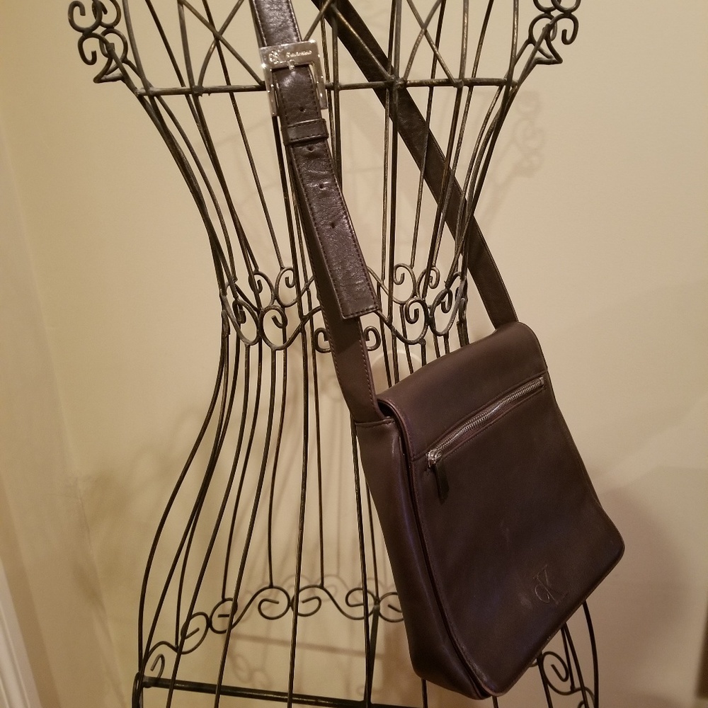 CK  small leather messenger bag